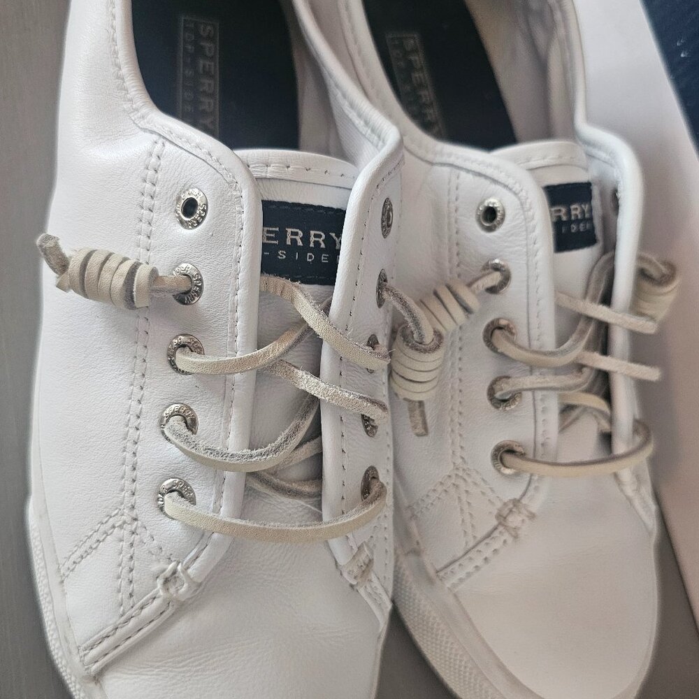 Sperry Top Sider NIB Preppy Yacht sneakers